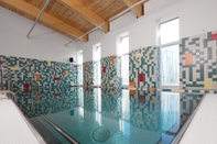 Swimming Pool Spa & Kur Hotel Praha