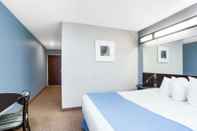 Bedroom Microtel Inn & Suites by Wyndham Bath