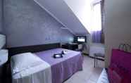 Kamar Tidur 6 Hotel Ideale