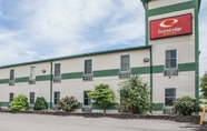 Exterior 4 Econo Lodge & Suites Granite City