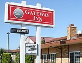 Exterior 2 Gateway Inn Fairfield