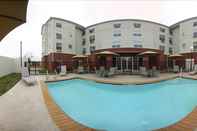 Kolam Renang MainStay Suites Texas Medical Center/Reliant Park