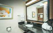 Toilet Kamar 6 Fairfield Inn & Suites by Marriott Augusta