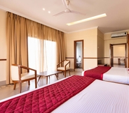 Kamar Tidur 4 West End Hotel