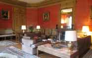 Lobby 6 Chateau De Vauloge