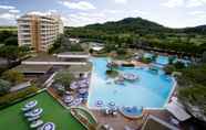 Swimming Pool 2 Hotel Splendid