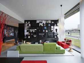 ล็อบบี้ 4 citizenM Schiphol Airport Hotel