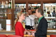 Bar, Cafe and Lounge Travel Charme Ostseehotel Kuehlungsborn