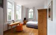Bedroom 5 Hotel MutterHaus Düsseldorf