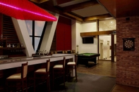 Bar, Cafe and Lounge Lemon Tree Premier, Jaipur