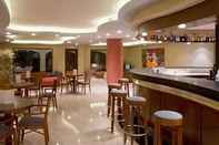 Bar, Cafe and Lounge Bon Retorn Hotel Restaurant