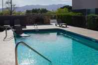 Swimming Pool Comfort Suites El Paso Airport