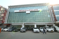 Bangunan Hotel Shanti Palace