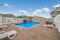Swimming Pool Studio 6 Ingleside, TX