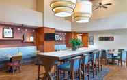 Bar, Kafe, dan Lounge 3 Hampton Inn & Suites Providence/Smithfield