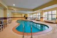 Kolam Renang Hampton Inn & Suites Providence/Smithfield
