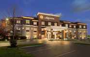 Luar Bangunan 7 La Quinta Inn & Suites by Wyndham Lackawanna