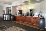 Quầy bar, cafe và phòng lounge Best Western Plus Peppertree Inn At Omak
