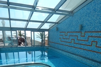 Swimming Pool Hotel Sunce