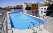 Swimming Pool 4 Aparthotel BCN Montjuic