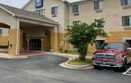 Luar Bangunan 2 Comfort Inn Smithfield near I-95