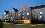 Exterior 2 TownePlace Suites by Marriott Republic Airport Long Island