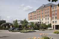 Exterior Delta Hotels by Marriott Guelph Conference Centre