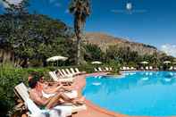 Hồ bơi Mondello Palace Hotel - Separate Villa