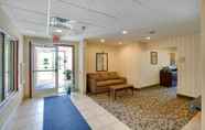 Lobby 3 Cobblestone Inn & Suites - Clintonville