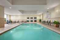 Swimming Pool Hampton Inn & Suites Washington-Dulles International Airport