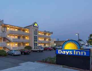 Bangunan 2 Days Inn by Wyndham Seattle North of Downtown