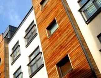 Exterior 2 Base Serviced Apartments - Cumberland Apartments