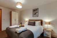 Bedroom Base Serviced Apartments - Cumberland Apartments