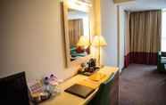 Kamar Tidur 4 Saffron Boutique Hotel