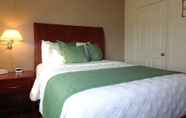 Bedroom 7 Affordable Corporate Suites - Lynchburg