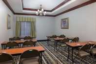 ห้องประชุม La Quinta Inn & Suites by Wyndham Savannah Airport - Pooler