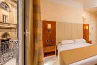 Bilik Tidur Suite Opera Rooms