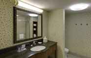 In-room Bathroom 3 Hampton Inn & Suites Columbus Polaris