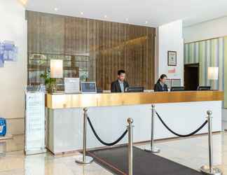 Lobby 2 Holiday Inn Exp Wujiaochang, an IHG Hotel