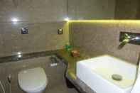 Phòng tắm bên trong Hotel New Bengal