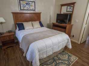 Bedroom 4 Affordable Corporate Suites of Salem