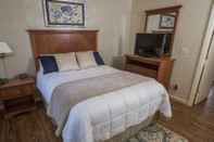 Bedroom Affordable Corporate Suites of Salem