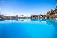 Swimming Pool Servatur Montebello