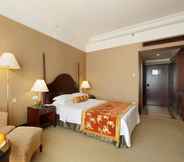 ห้องนอน 6 Grand Royal Hotel