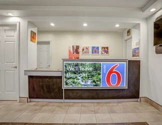 ล็อบบี้ 2 Motel 6 Marysville, CA