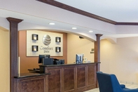 Lobi Comfort Inn Marrero - New Orleans West