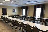 Functional Hall Comfort Suites Fredericksburg North