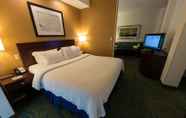 Bedroom 3 Springhill Suites by Marriott Ridgecrest