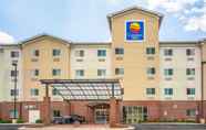 Bangunan 2 Comfort Inn Huntsville near University