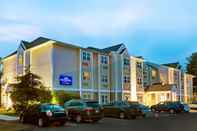 Exterior Microtel Inn & Suites by Wyndham York